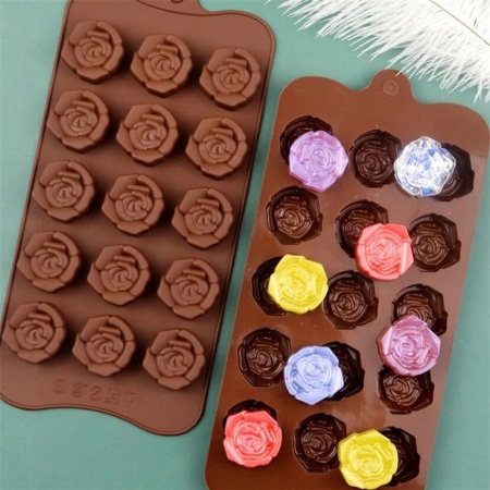 Форма для льда и шоколада Розочки, 22×10,5 см, 15 ячеек